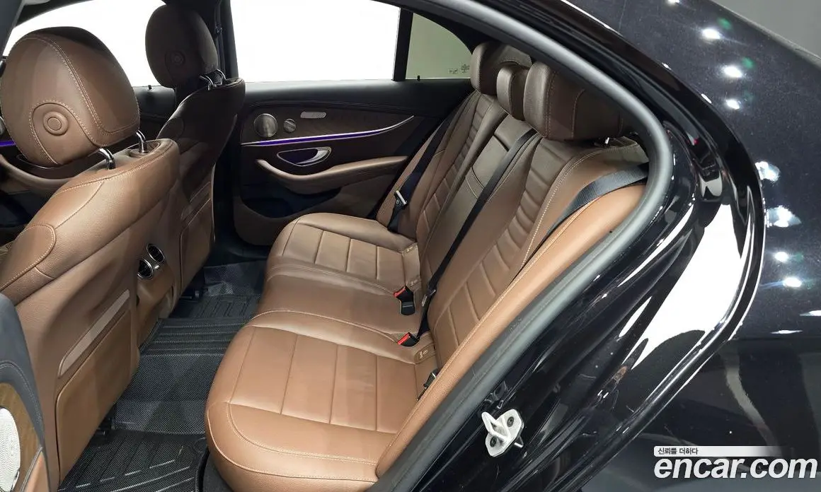 Mercedes-Benz E-Class 2022 1.9 автомат (гидро), фото 17