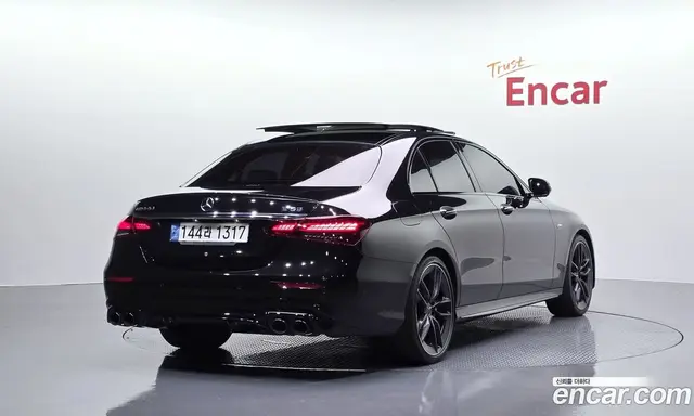 Mercedes-Benz E-Class, 2023, 63 486 км