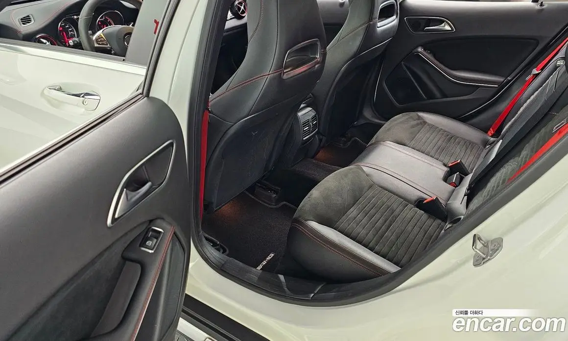 Mercedes-Benz GLA-Class 2019 2.0 автомат (гидро), фото 18