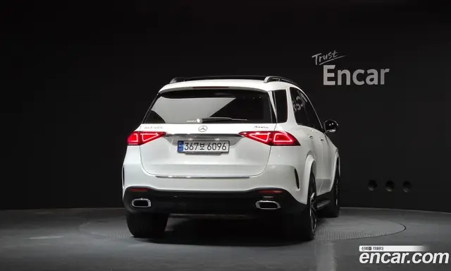 Mercedes-Benz GLE-Class 2022 3.0 автомат (гидро), миниатюра 4