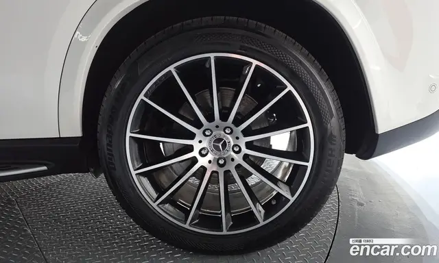 Mercedes-Benz GLE-Class 2022 3.0 автомат (гидро), миниатюра 7