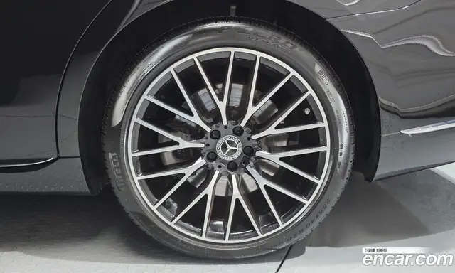 Mercedes-Benz S-Class 2021 4.0 автомат (гидро), миниатюра 7