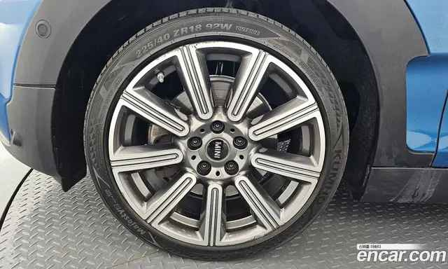 Mini Clubman 2022 2.0 автомат (гидро), миниатюра 5