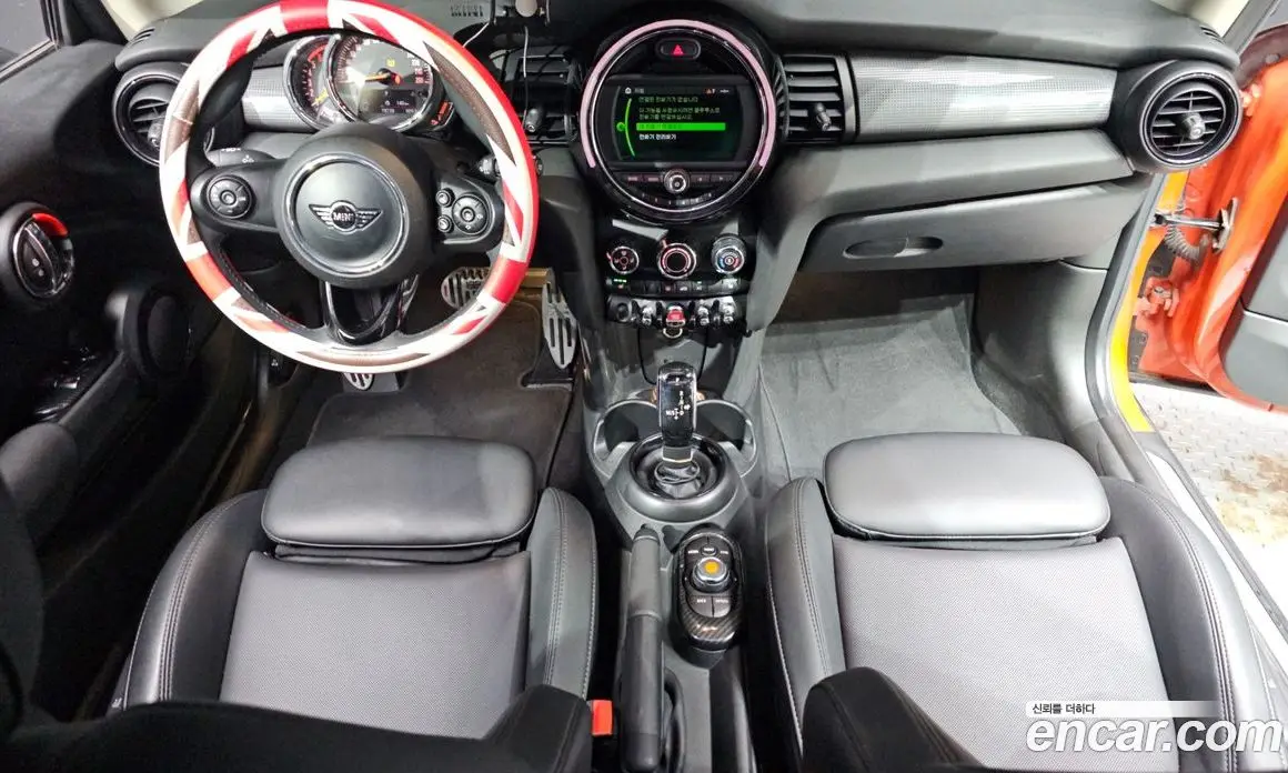 Mini Cooper 2019 1.5 автомат (гидро), фото 10 Mini Cooper 2019 1.5 автомат (гидро), фото 10