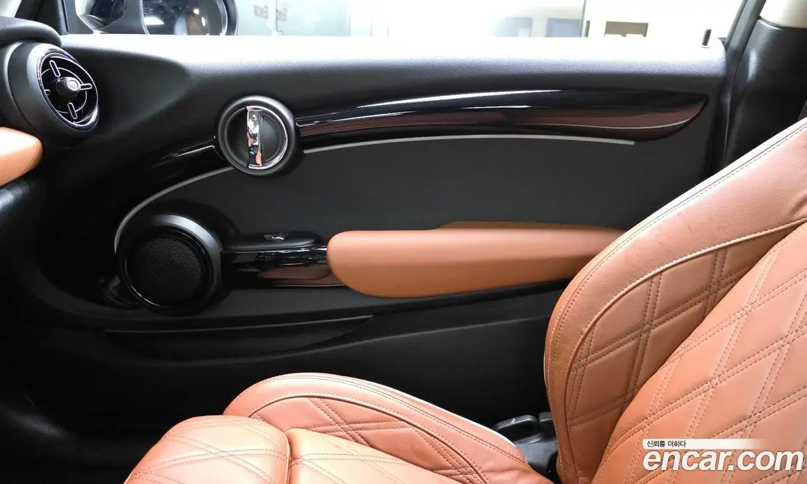 Mini Cooper 2022 2.0 автомат (гидро), фото 14 Mini Cooper 2022 2.0 автомат (гидро), фото 14