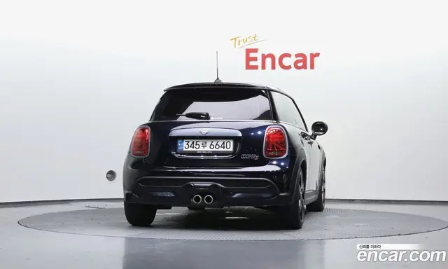 Mini Cooper 2022 2.0 автомат (гидро), миниатюра 3 Mini Cooper 2022 2.0 автомат (гидро), миниатюра 3