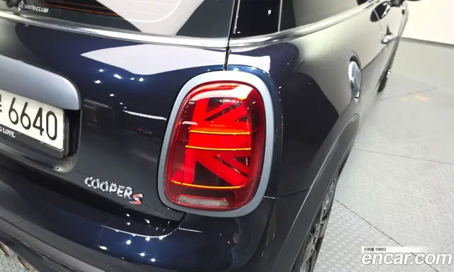 Mini Cooper 2022 2.0 автомат (гидро), миниатюра 8 Mini Cooper 2022 2.0 автомат (гидро), миниатюра 8