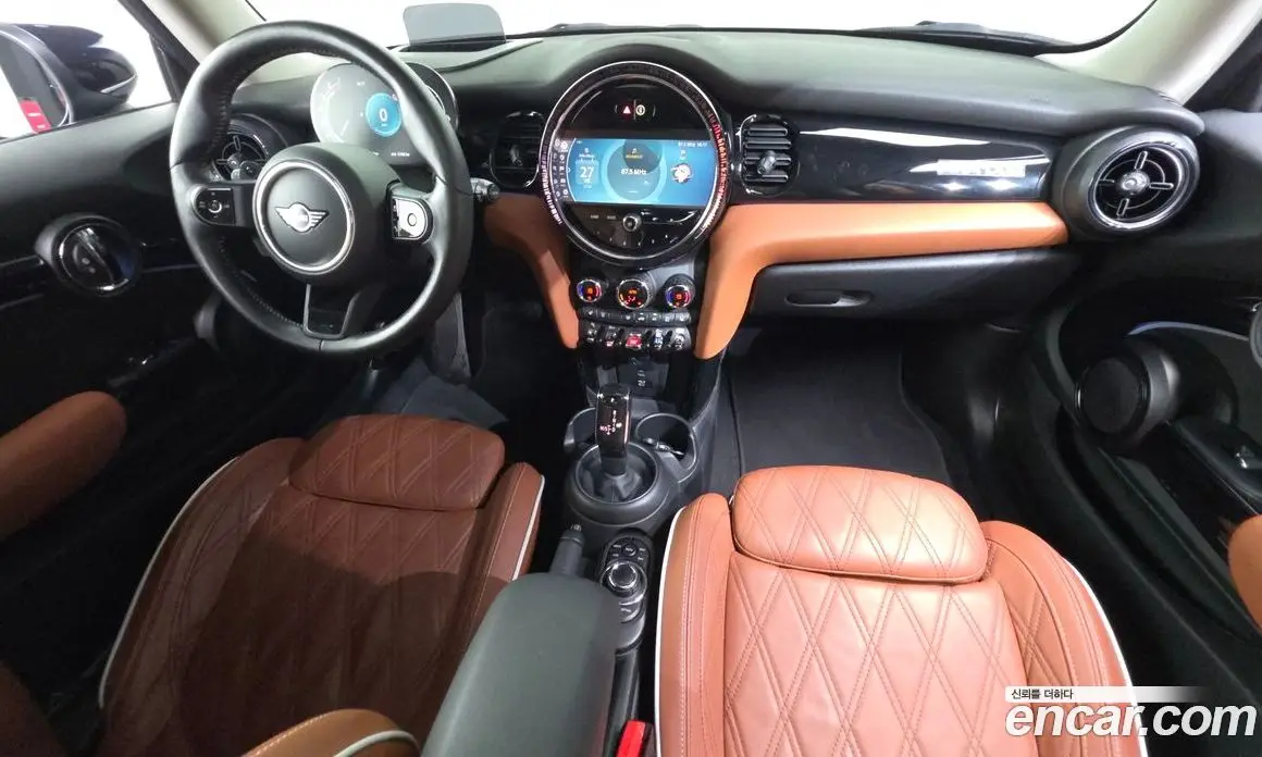 Mini Cooper 2022 2.0 автомат (гидро), фото 9 Mini Cooper 2022 2.0 автомат (гидро), фото 9