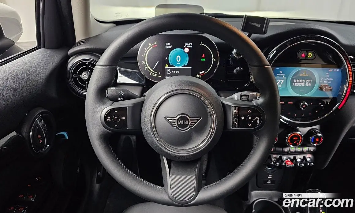 Mini Cooper 2023 1.5 автомат (гидро), фото 19