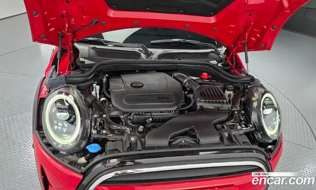 Mini Cooper 2023 1.5 автомат (гидро), миниатюра 6