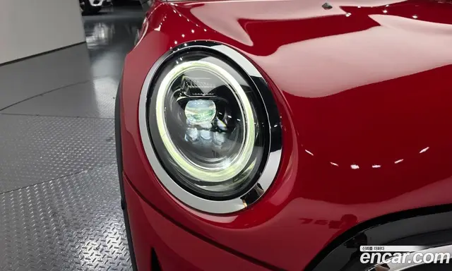 Mini Cooper 2023 1.5 автомат (гидро), миниатюра 8