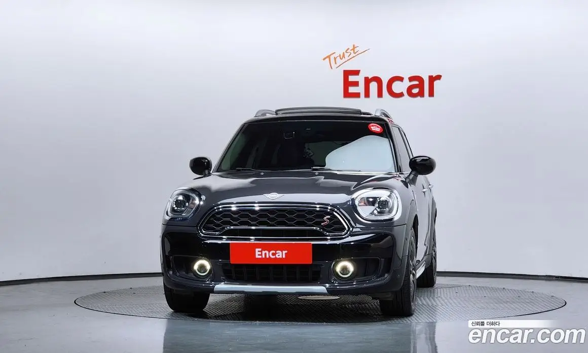 Mini Countryman 2020 2.0 автомат (гидро), фото 3 Mini Countryman 2020 2.0 автомат (гидро), фото 3