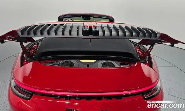 Porsche 911 2021 3.0 автомат (гидро), миниатюра 6