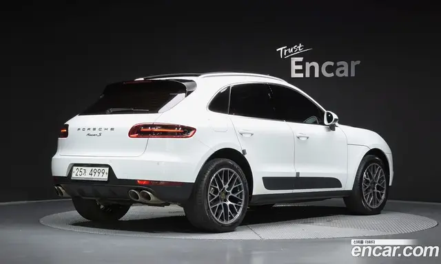 Porsche Macan 2017 3.0 автомат (гидро), миниатюра 2