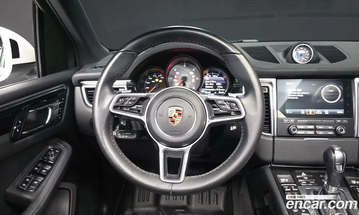 Porsche Macan 2017 3.0 автомат (гидро), фото 19