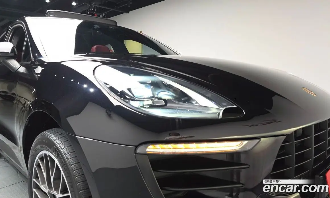 Porsche Macan 2018 2.0 автомат (гидро), фото 8 Porsche Macan 2018 2.0 автомат (гидро), фото 8