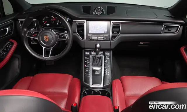 Porsche Macan 2018 2.0 автомат (гидро), миниатюра 10 Porsche Macan 2018 2.0 автомат (гидро), миниатюра 10