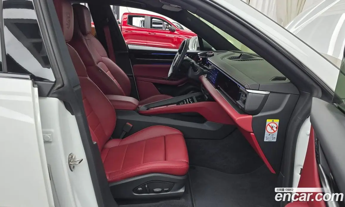 Porsche Macan 2025 0.2 автомат (гидро), фото 15