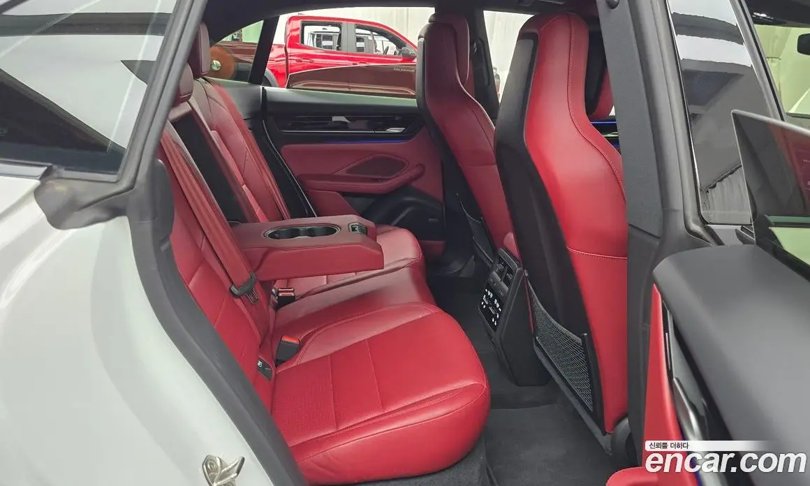 Porsche Macan 2025 0.2 автомат (гидро), фото 16