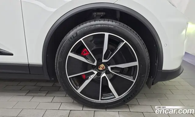 Porsche Macan 2025 0.2 автомат (гидро), миниатюра 6