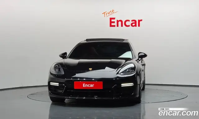 Porsche Panamera 2020 4.0 автомат (гидро), миниатюра 3