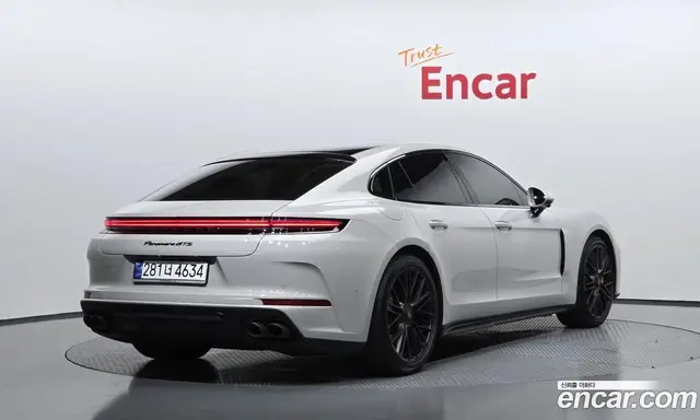 Porsche Panamera 2025 4.0 автомат (гидро), миниатюра 2