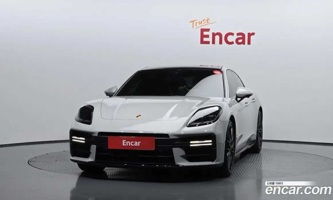 Porsche Panamera 2025 4.0 автомат (гидро), фото 3