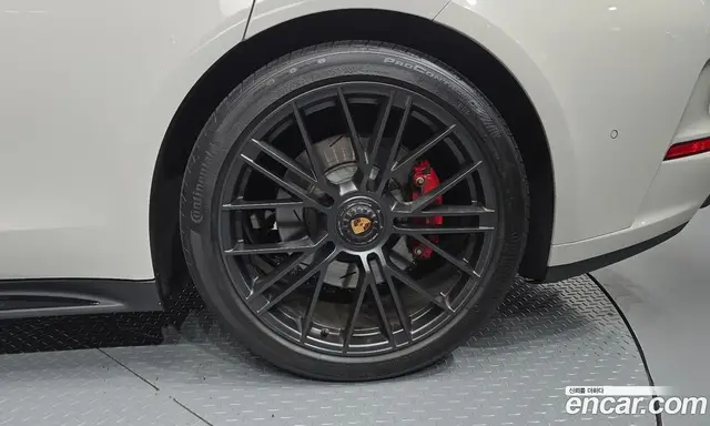 Porsche Panamera 2025 4.0 автомат (гидро), миниатюра 7