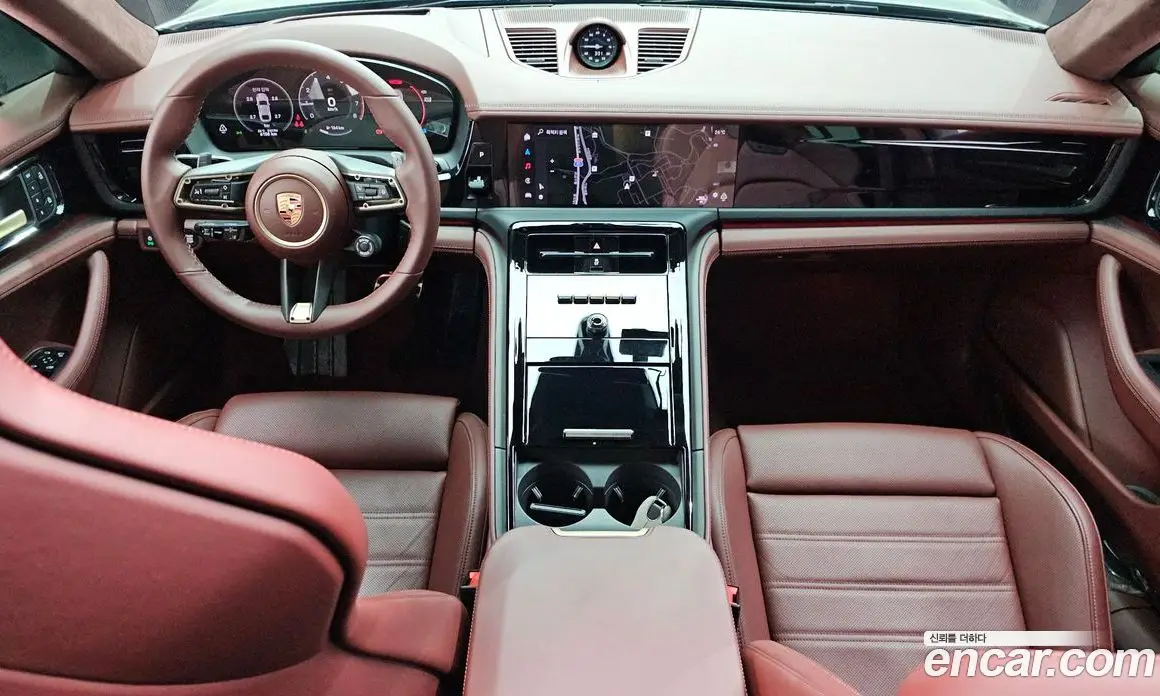 Porsche Panamera 2025 4.0 автомат (гидро), фото 10