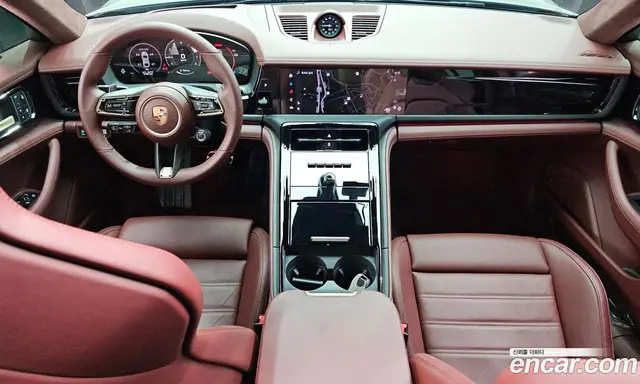 Porsche Panamera 2025 4.0 автомат (гидро), миниатюра 10