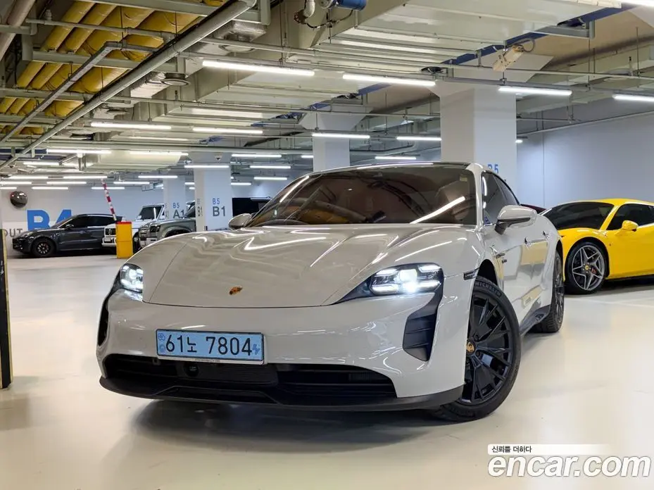 Porsche Taycan 2022 автомат (гидро), фото 2 Porsche Taycan 2022 автомат (гидро), фото 2