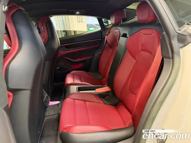 Porsche Taycan 2022 автомат (гидро), миниатюра 11 Porsche Taycan 2022 автомат (гидро), миниатюра 11