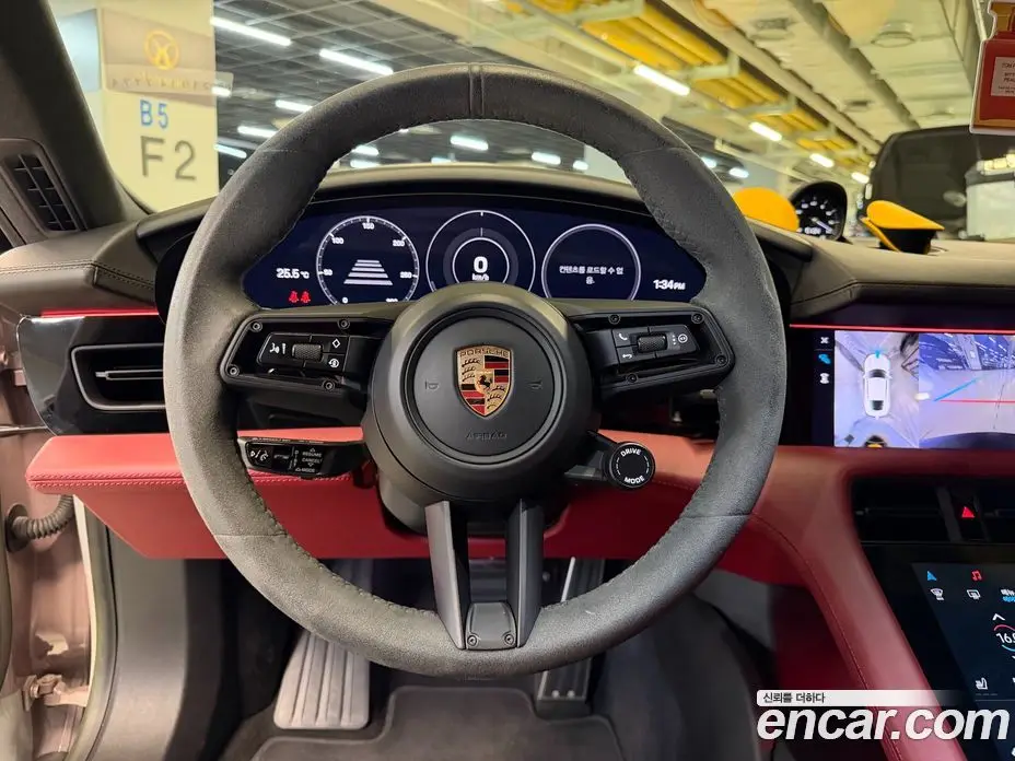 Porsche Taycan 2022 автомат (гидро), фото 15 Porsche Taycan 2022 автомат (гидро), фото 15