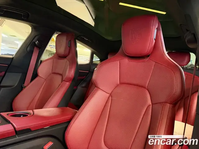 Porsche Taycan 2022 автомат (гидро), миниатюра 9 Porsche Taycan 2022 автомат (гидро), миниатюра 9