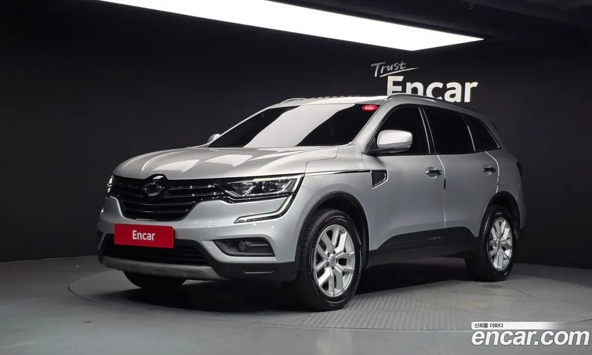 Renault (Samsung) QM6 2017 2.0 автомат (гидро), фото 1 Renault (Samsung) QM6 2017 2.0 автомат (гидро), фото 1