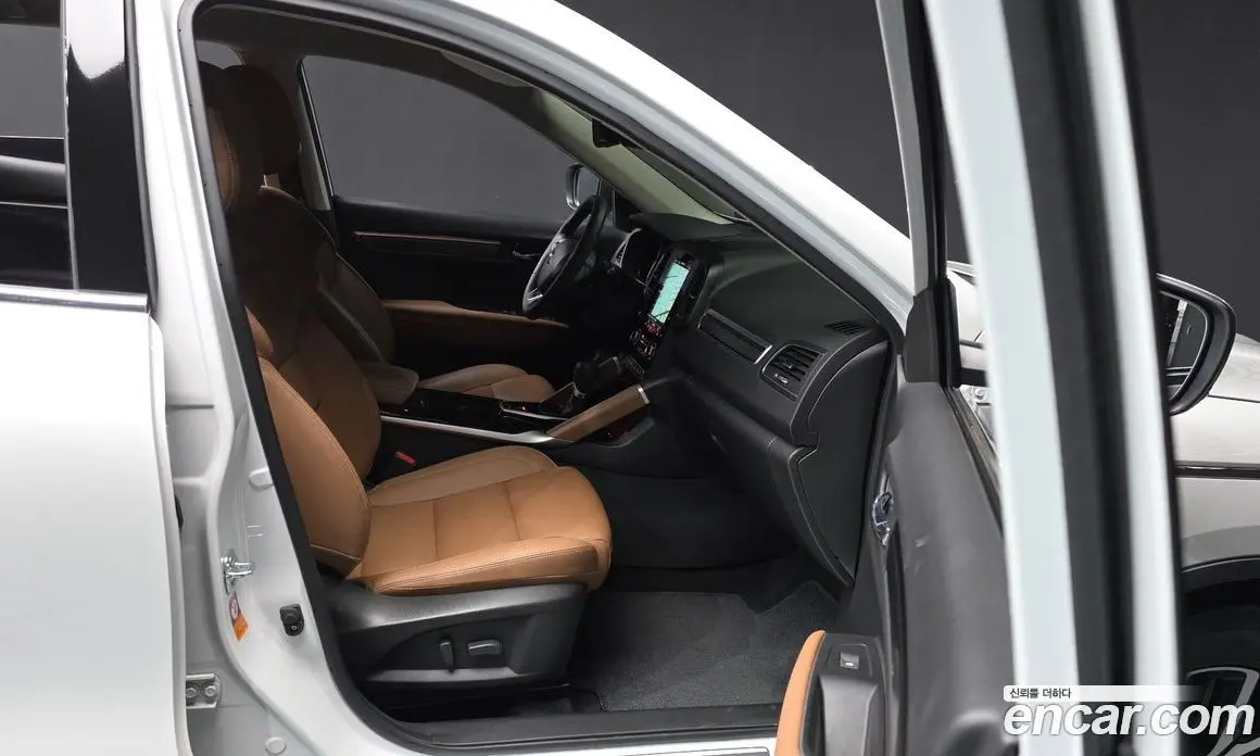 Renault (Samsung) QM6 2023 2.0 автомат (гидро), фото 17
