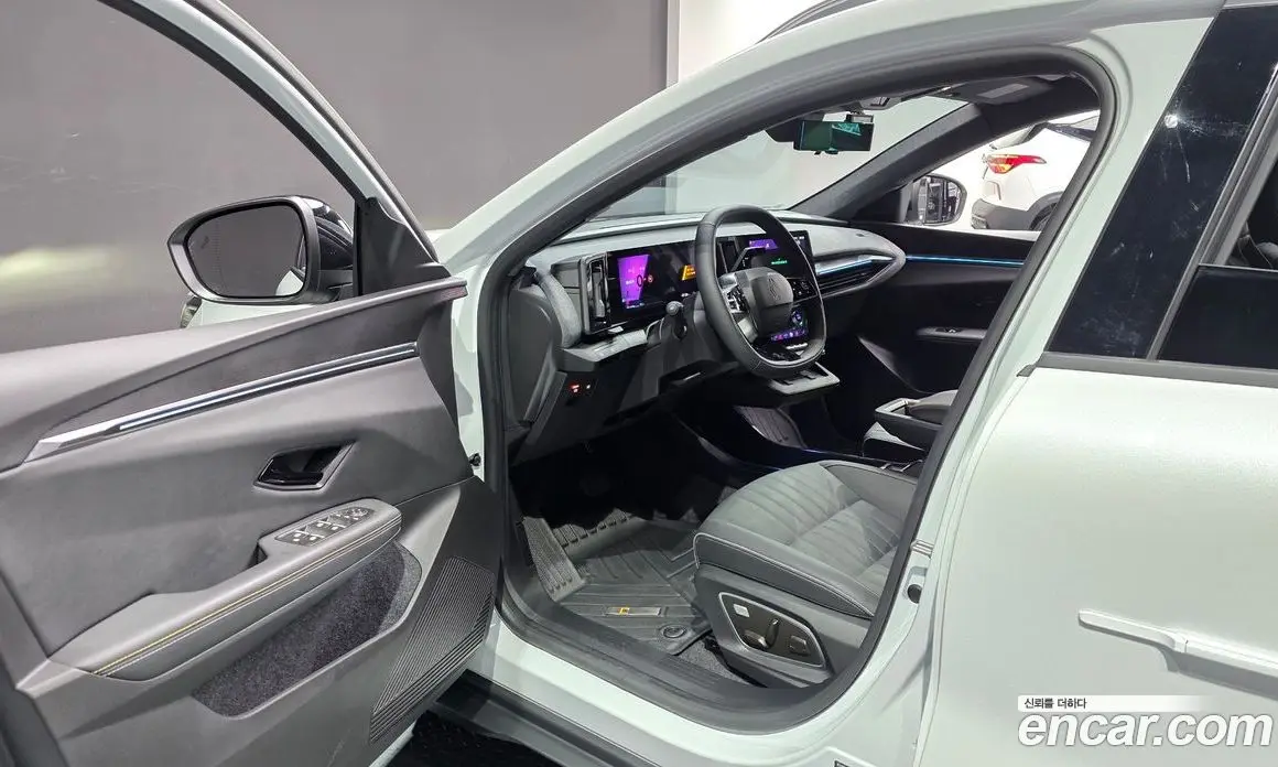 Renault (Samsung) Scenic 2025 0.3 автомат (гидро), фото 13
