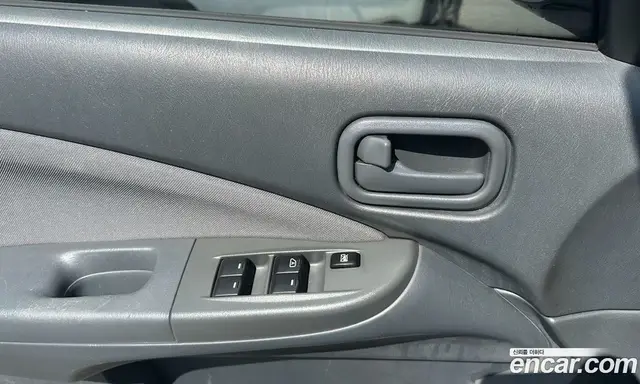 Renault (Samsung) SM3 2008 1.6 автомат (гидро), миниатюра 9 Renault (Samsung) SM3 2008 1.6 автомат (гидро), миниатюра 9