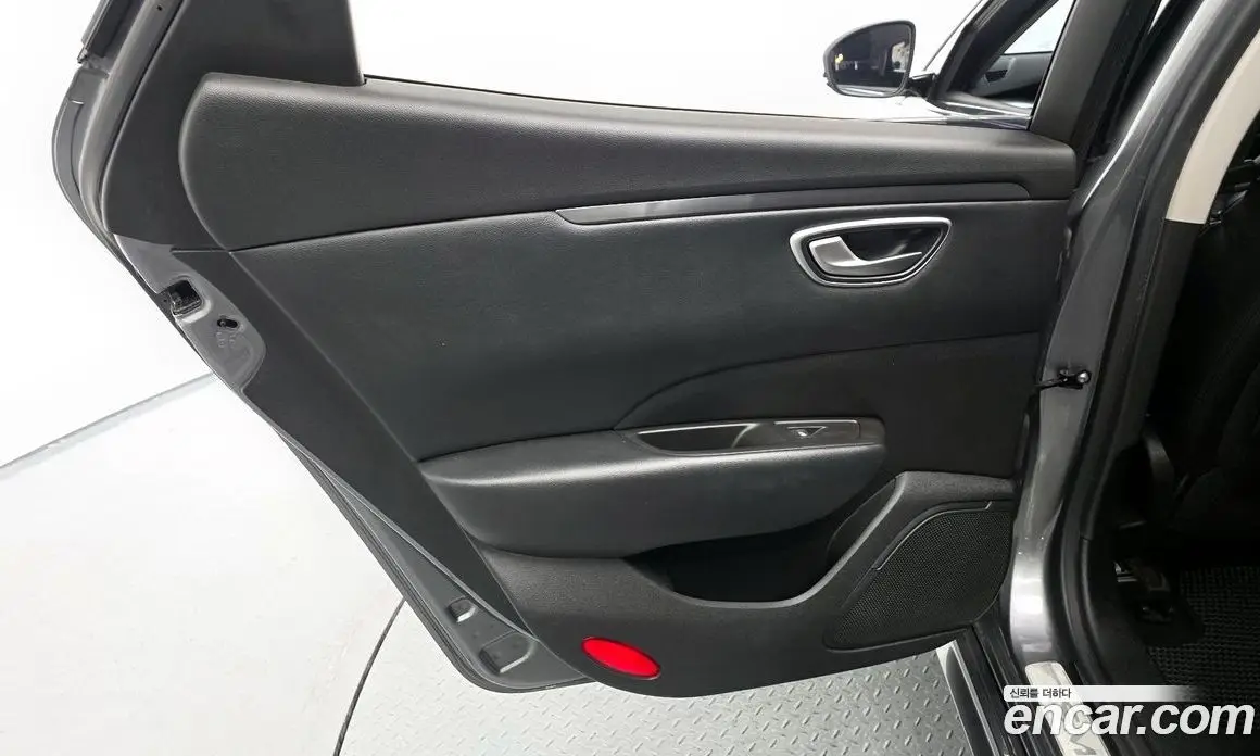 Renault (Samsung) SM6 2016 2.0 автомат (гидро), фото 15