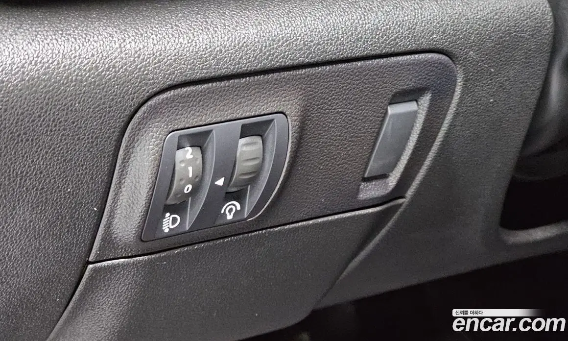 Renault (Samsung) SM6 2016 2.0 автомат (гидро), фото 19 Renault (Samsung) SM6 2016 2.0 автомат (гидро), фото 19