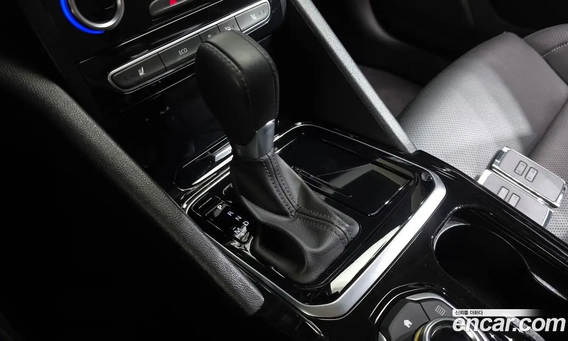 Renault (Samsung) SM6 2016 2.0 автомат (гидро), фото 12 Renault (Samsung) SM6 2016 2.0 автомат (гидро), фото 12