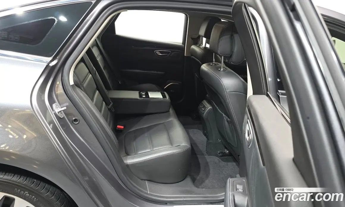 Renault (Samsung) SM6 2016 2.0 автомат (гидро), фото 18 Renault (Samsung) SM6 2016 2.0 автомат (гидро), фото 18