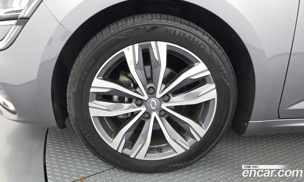 Renault (Samsung) SM6 2020 1.8 автомат (гидро), фото 5 Renault (Samsung) SM6 2020 1.8 автомат (гидро), фото 5