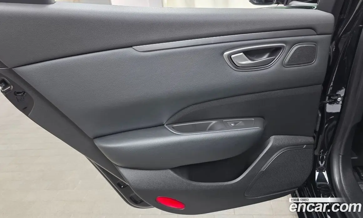 Renault (Samsung) SM6 2022 1.3 автомат (гидро), фото 15 Renault (Samsung) SM6 2022 1.3 автомат (гидро), фото 15