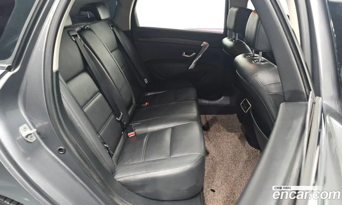 Renault (Samsung) SM7 2016 2.0 автомат (гидро), фото 17 Renault (Samsung) SM7 2016 2.0 автомат (гидро), фото 17