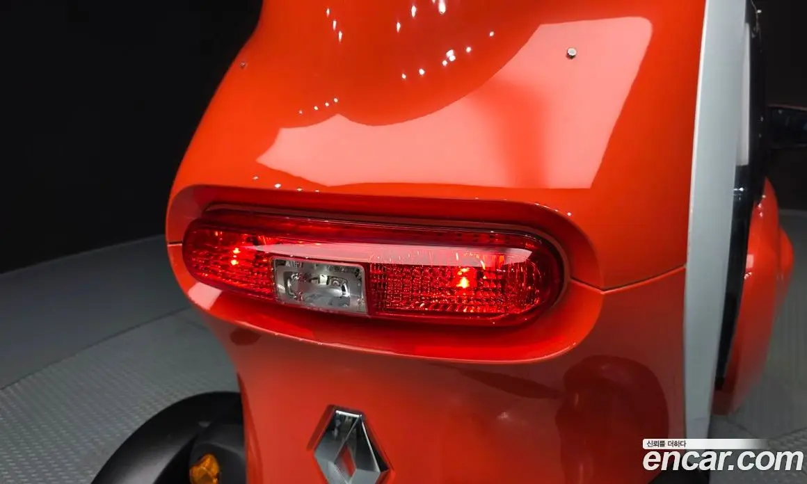 Renault (Samsung) Twizy 2018 0.1 автомат (гидро), фото 9
