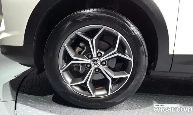 SsangYong Korando 2022 1.5 автомат (гидро), миниатюра 4