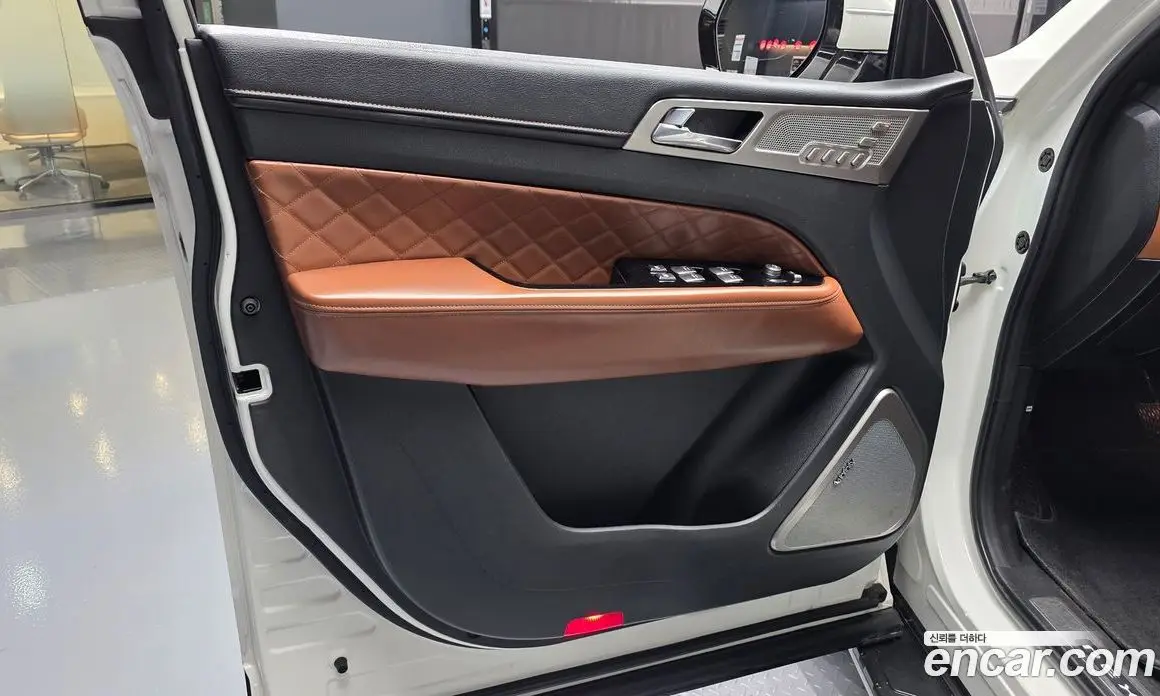 SsangYong Rexton 2017 2.2 автомат (гидро), фото 14