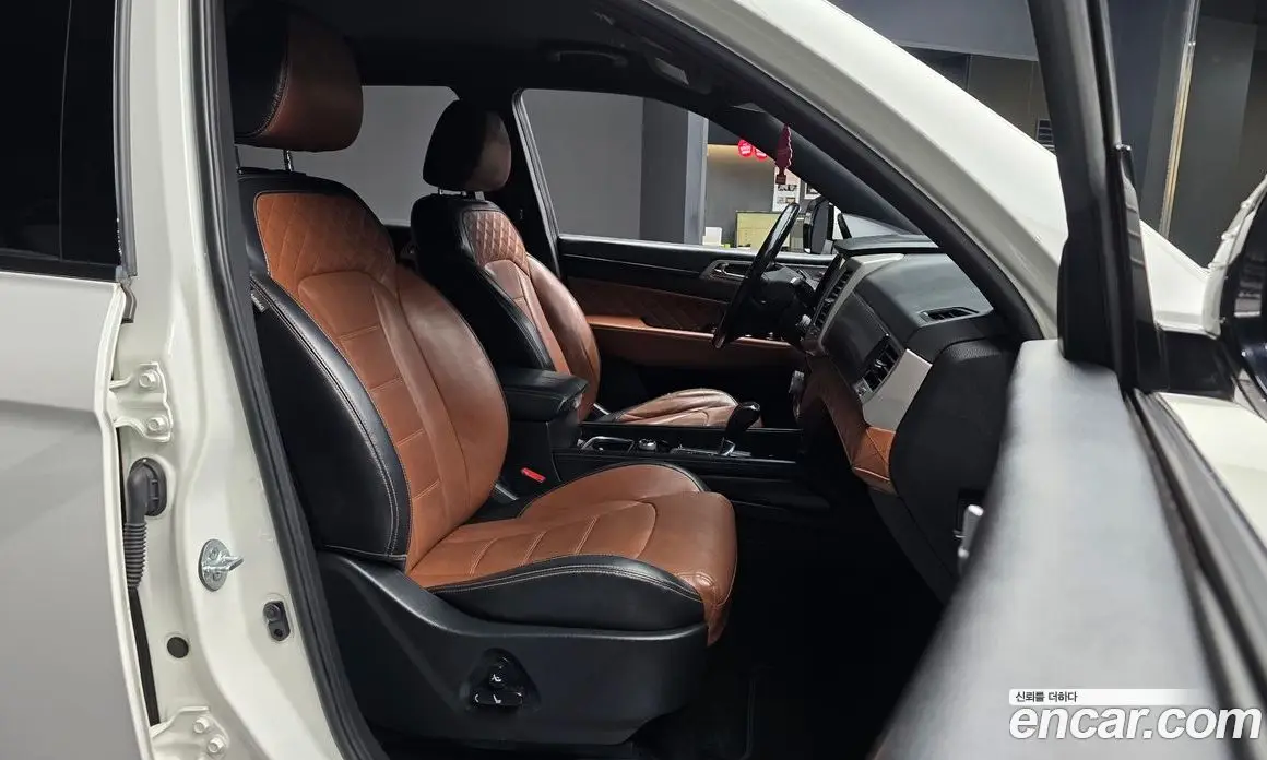 SsangYong Rexton 2017 2.2 автомат (гидро), фото 17