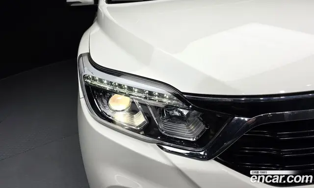 SsangYong Rexton 2017 2.2 автомат (гидро), миниатюра 8